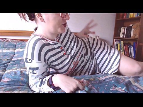 ❤️ Gabh an coileach mòr dubh seo nad bheul tràill bheag ️❌  Porno  aig gd.28films.ru ﹏
